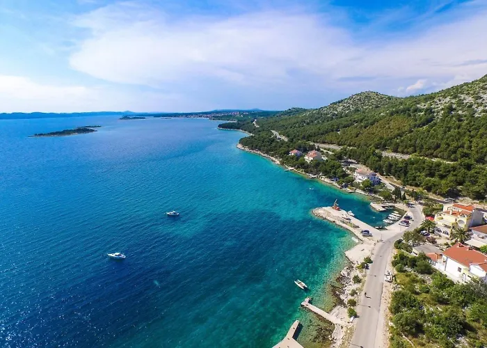 566-4 For 5 Pers In Апартаменты Драге